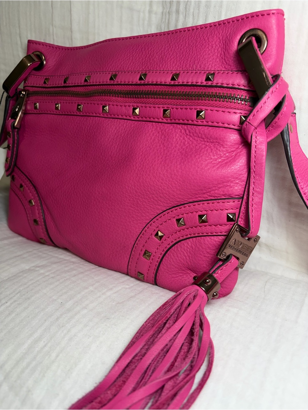 Aimee Kestenberg Hot Pink Leather Crossbody Bag NWT - Picture 3 of 10